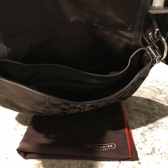 Purse - Picture 4 of 4